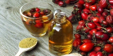 Kako koristiti ulje šipka: za lice od bora, akni, recenzije